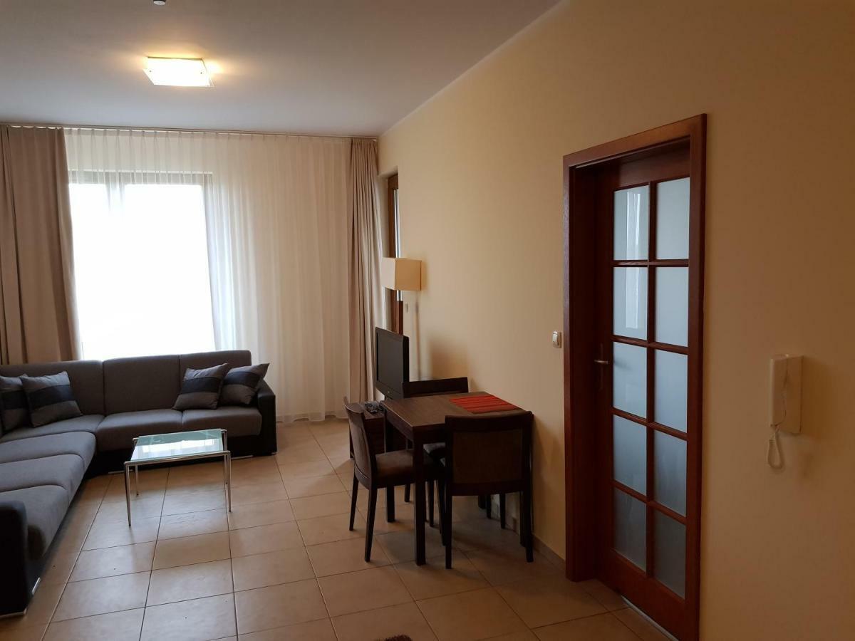 Apartament W Olimpic Park Apartment Kolobrzeg Bagian luar foto